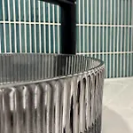 La Folie - Premium - 3 Vip - 8 Pieces 150m2- Centre Village - Maison Privatisee -jardin Paysage - Parking- Villa Giverny