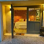 Villa La Folie - Premium - 3 Vip - 8 Pieces 150m2- Centre Village - Maison Privatisee -jardin Paysage - Parking- Giverny