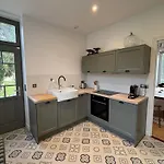 La Folie - Premium - 3 Vip - 8 Pieces 150m2- Centre Village - Maison Privatisee -jardin Paysage - Parking- Villa Giverny