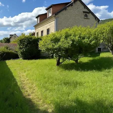 La Folie - Premium - 3 Vip - 8 Pieces 150m2- Centre Village - Maison Privatisee -jardin Paysage - Parking- 别墅