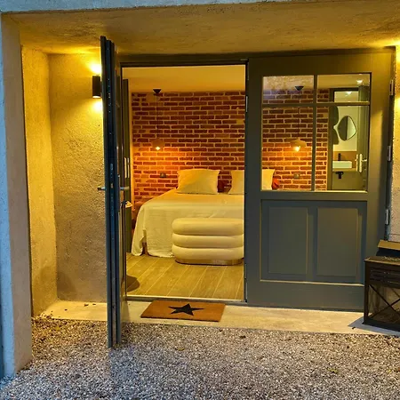 La Folie - Premium - 3 Vip - 8 Pieces 150m2- Centre Village - Maison Privatisee -jardin Paysage - Parking- Вилла *