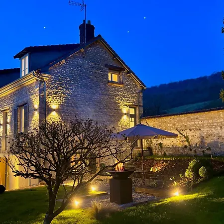 Вилла La Folie - Premium - 3 Vip - 8 Pieces 150m2- Centre Village - Maison Privatisee -jardin Paysage - Parking- *